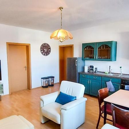 Апартаменты Divino Pension Zorbau Lutzen Экстерьер фото